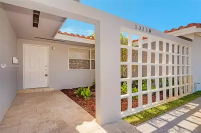 Highland Lakes Aventura